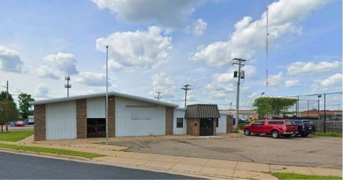 2406 Ridge Road, Eau Claire, WI, 54701 | Card Image