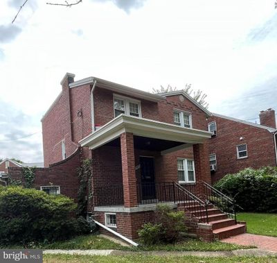 5615 N Capitol Street Ne, House other with 3 bedrooms, 1 bathrooms and null parking in WASHINGTON DC | Image 2