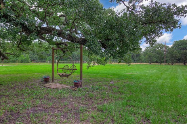 17133 Farm Road 1567 W, Home with 2 bedrooms, 1 bathrooms and null parking in Lone Oak TX | Image 4