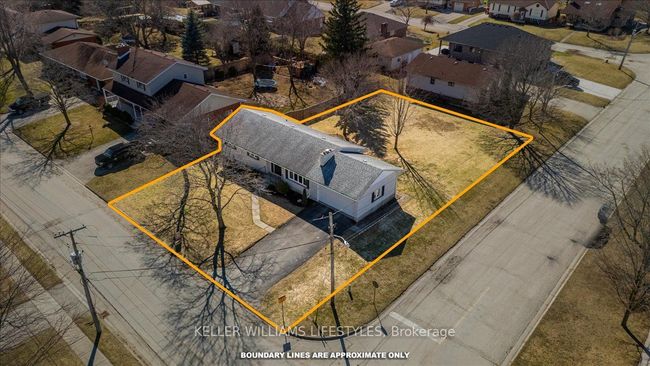 20 Park Lane, House other with 3 bedrooms, 2 bathrooms and 4 parking in Forest ON | Image 38