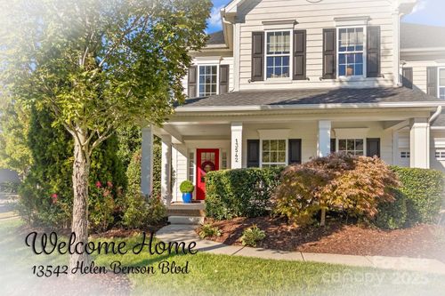 13542 Helen Benson Blvd, Davidson, NC, 28036-8932 | Card Image