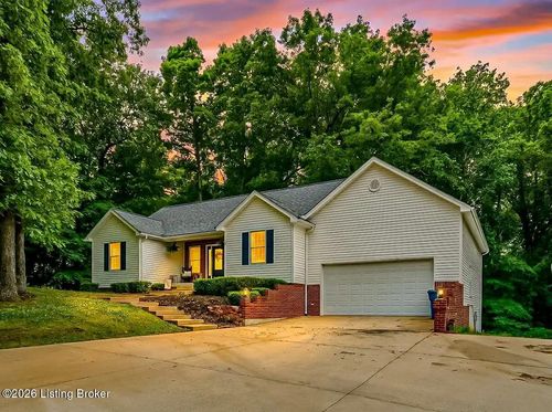 310 Catbird Rd, Brandenburg, KY, 40108-9570 | Card Image