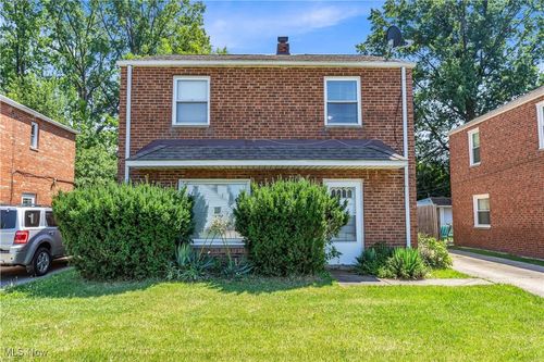 23820 Hartland Dr, Euclid, OH, 44123-2442 | Card Image