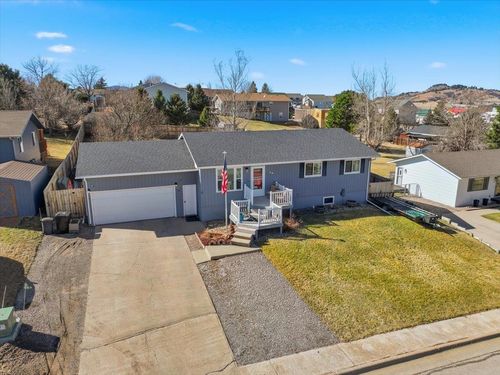 715 S 32nd St, Spearfish, SD, 57783-9737 | Card Image