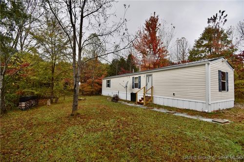 3686 S Hatfield Rd, English, IN, 47118-5921 | Card Image