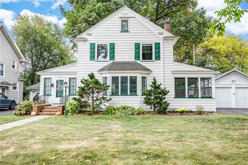 33 Elm Dr, Rochester, NY, 14609-7730 | Card Image