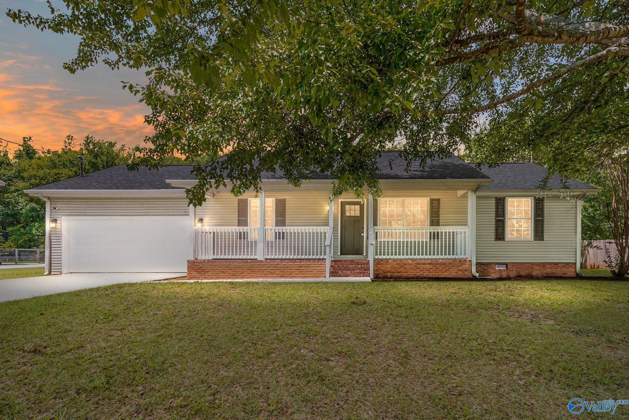 Leslie Ln, Harvest, AL 35749