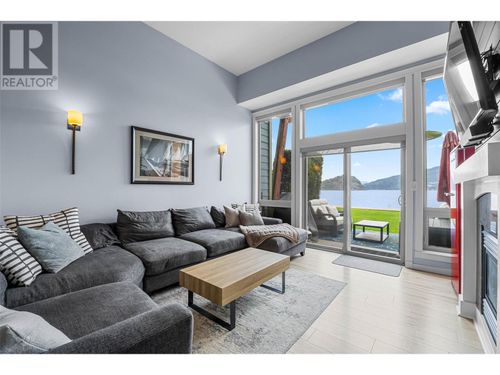 40-1134 Pine Grove Rd, Scotch Creek, BC, V0E1M5 | Card Image