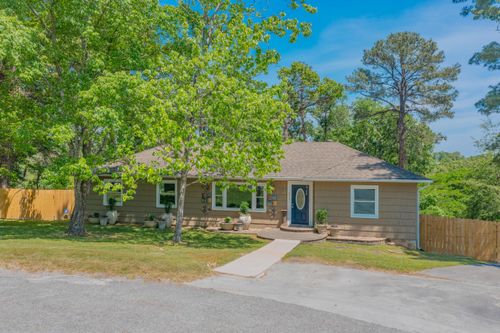 3525 Van Winkle Cir, Chattanooga, TN, 37415-5213 | Card Image