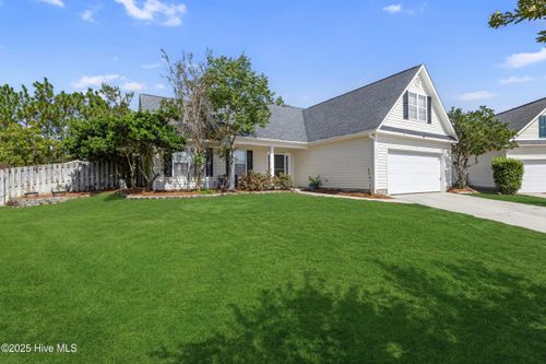 6304 Lenoir Dr, Wilmington, NC, 28412-2687 | Card Image