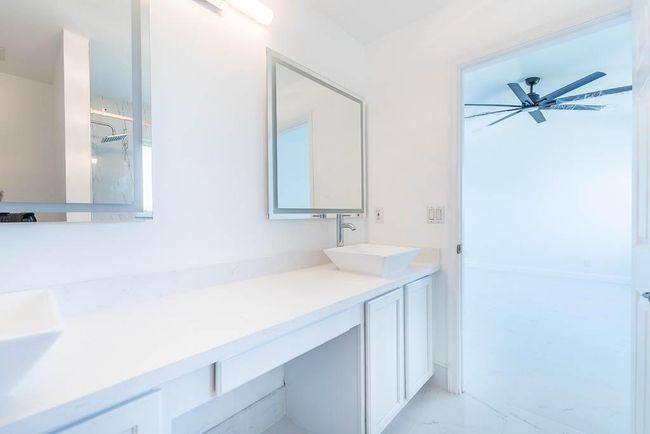 6408 Sandy Bank Ter, Condo with 3 bedrooms, 3 bathrooms and null parking in Riviera Beach FL | Image 14