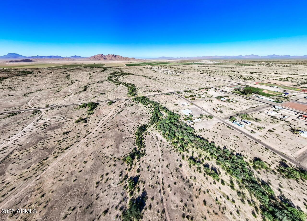 Land in Gila Bend