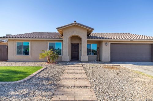 7588 E 41st Ln, Yuma, AZ, 85365-2949 | Card Image