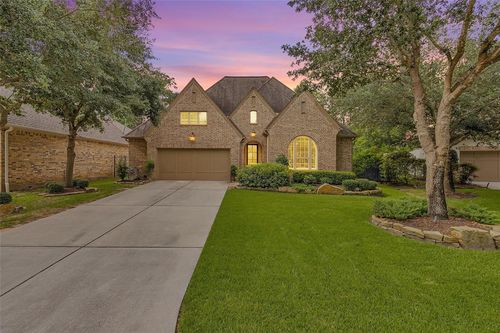 7 Woodglade Way, Tomball, TX, 77375-4767 | Card Image