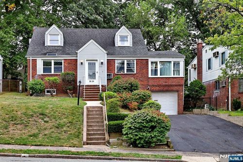 36-24 Hale Pl, Fair Lawn, NJ, 07410-4367 | Card Image