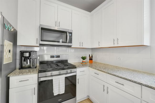 16910 Elm Grove Rd, House other with 4 bedrooms, 2 bathrooms and 2 parking in Conroe TX | Image 6