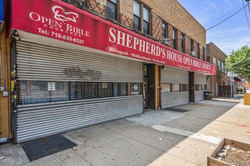 89 101 Avenue, New York, NY, 11416 | Card Image
