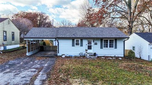 2916 S Northern Blvd, Independence, MO, 64052-2954 | Card Image