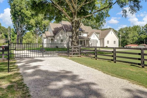 1643 Quinn Rd, Collierville, TN, 38017-9512 | Card Image