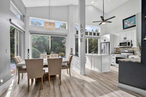 6584 Hampton Cir, Boca Raton, FL, 33496-3014 | Card Image