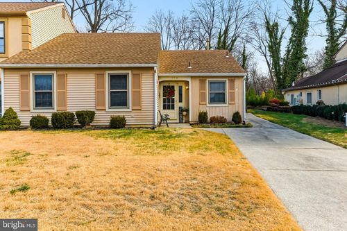 104 Woodvale Ln, WENONAH, NJ, 08090-2059 | Card Image