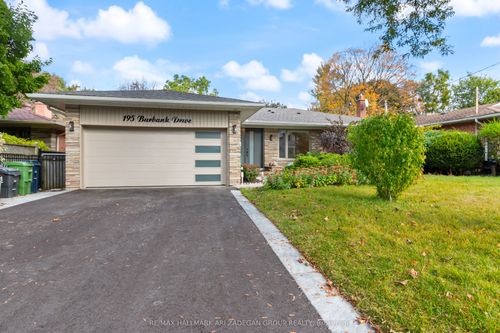 195 Burbank Dr, North York, ON, M2K1P5 | Card Image