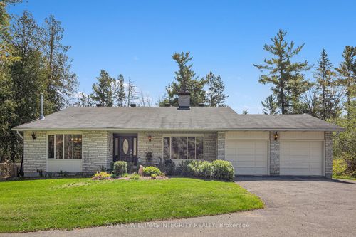 114 Constance Lake Rd, Kanata, ON, K2K1X7 | Card Image