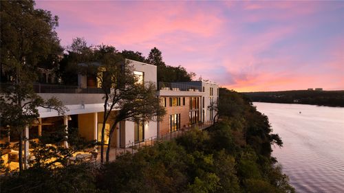 2200 Scenic Dr, Austin, TX, 78703-2051 | Card Image