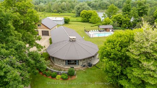 {{alt}} | Card Image