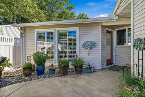 9756 W Woodland Ln, Boise, ID, 83704-5586 | Card Image