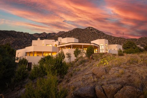 2 Sandia Heights Dr Ne, Albuquerque, NM, 87122-2009 | Card Image