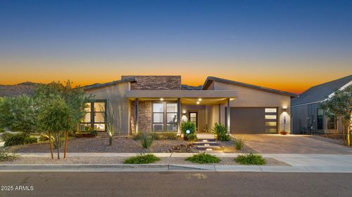 1353 E Paseo Way, Phoenix, AZ, 85042-8393 | Card Image