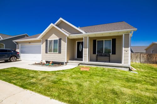 190 W 2100 S, Vernal, UT, 84078-4772 | Card Image