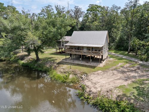 13240 River Rd, Gulfport, MS, 39503-5400 | Card Image