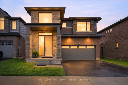 87 Acacia Rd, Fonthill, ON, L0S1E1 | Card Image