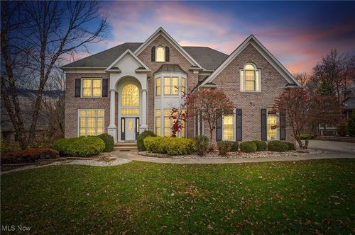 4025 Meadowvale Court, Bath, OH, 44333 | Card Image