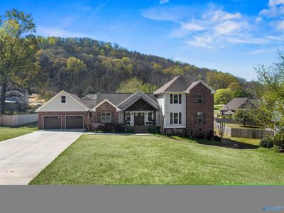 86 Azalea Circle, House other with 4 bedrooms, 3 bathrooms and null parking in Guntersville AL | Image 1