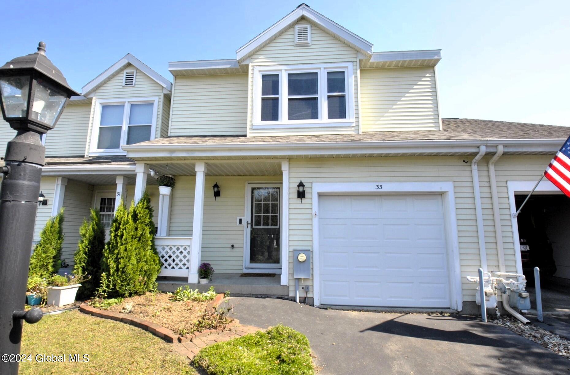 Plaza Ave, Rensselaer, NY 12144