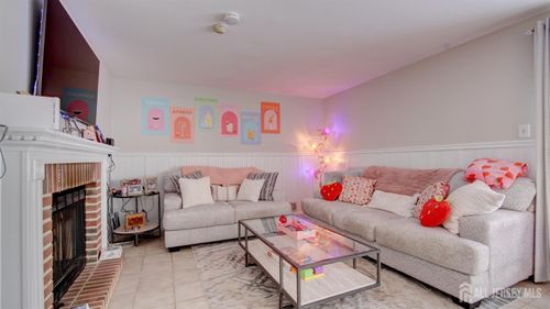 274 Bath Ave, Long Branch, NJ, 07740-6176 | Card Image