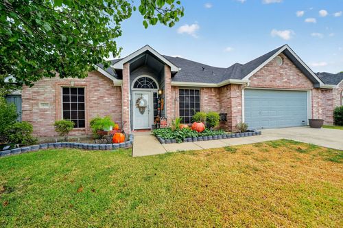 408 Er Ellis, Fate, TX, 75087-9215 | Card Image
