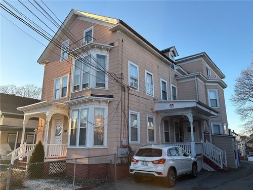 35 Rand St, Central Falls, RI, 02863-2746 | Card Image