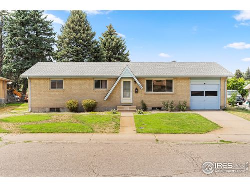 2043 26th Street Rd, Greeley, CO, 80631-8215 | Card Image