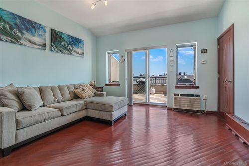 apt-6-208 Beach 124th St, Far Rockaway, NY, 11694-1813 | Card Image