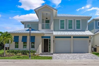 132 Ocean Estates Drive, House other with 4 bedrooms, 4 bathrooms and null parking in Hutchinson Island FL | Image 2