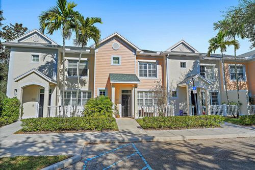 102-105 Santiago Dr, Jupiter, FL, 33458-2750 | Card Image