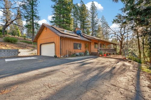 6410 Log Cabin Lane, Placerville, CA, 95667 | Card Image