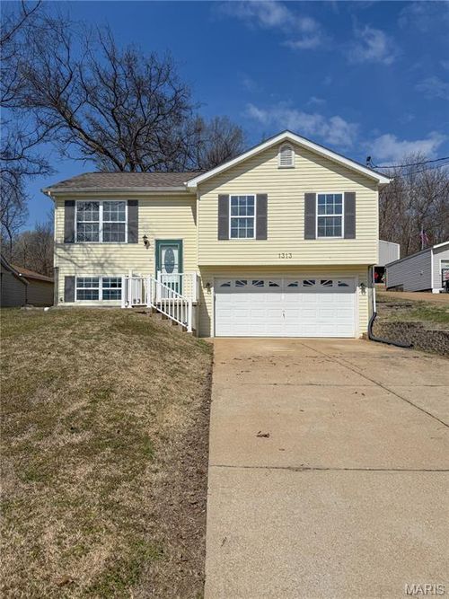 1313 Hill Rd, Festus, MO, 63028-1057 | Card Image