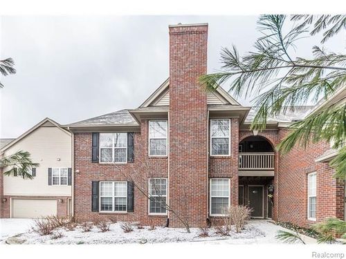 28456 Carlton Way Dr, Novi, MI, 48377-2636 | Card Image