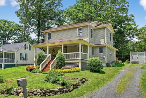 57 Hubshop Rd, Chester, NY, 10918-4102 | Card Image