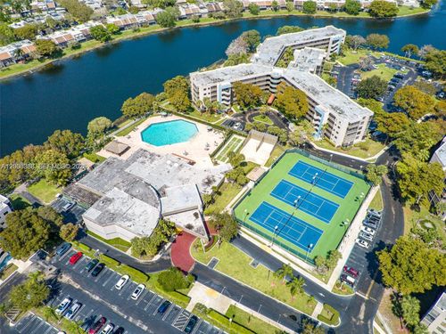 421-1100 Colony Point Cir, Pembroke Pines, FL, 33026-2926 | Card Image